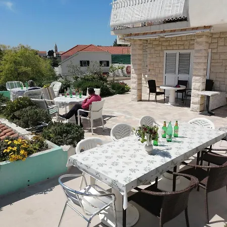 Apartment Vranjes *